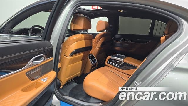BMW 7 Series 2020 — ფოტო 12/20