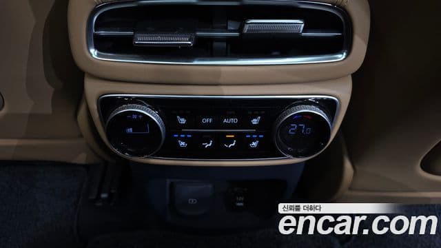 Genesis GV80 2023 — Şəkil 18/20