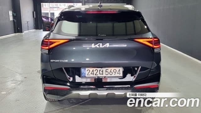 Kia Sportage 2021 — Şəkil 3/18