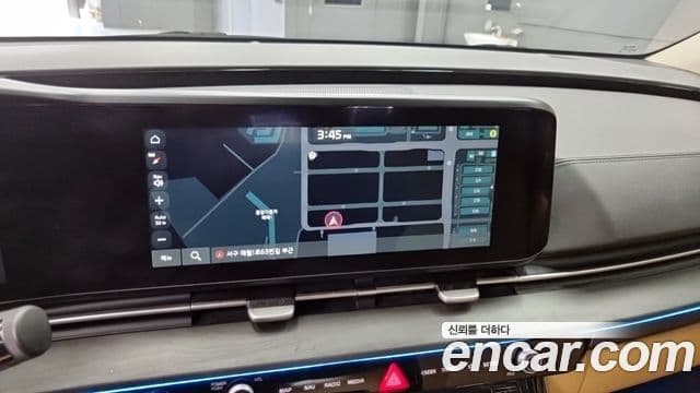 Kia Carnival 2021 — Фото 14/18