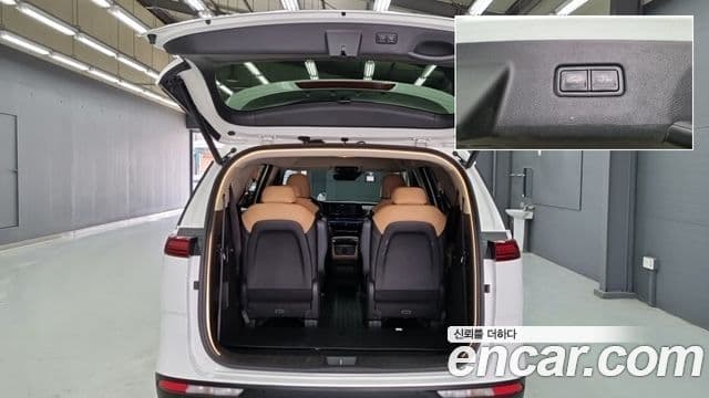 Kia Carnival 2021 — Фото 18/18