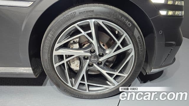 Genesis G90 2023 — фото 5 из 20