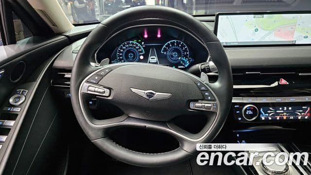 Genesis Electrified G80 2022 — Şəkil 13/20