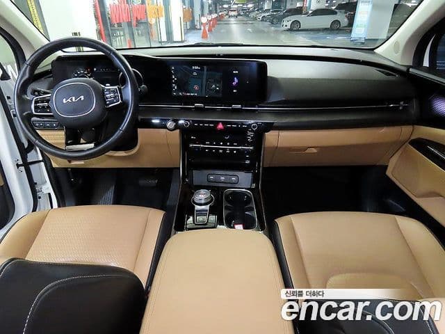 Kia Carnival 2021 — Фото 10/20