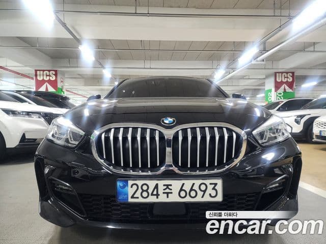 BMW 1 Series 2021 — ფოტო 20/20