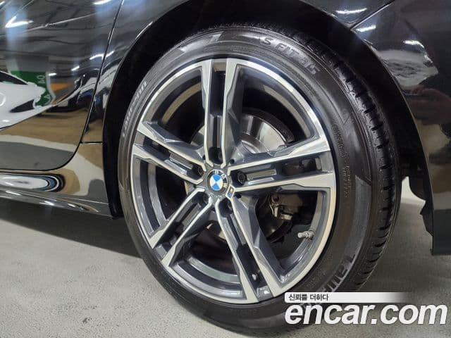 BMW 1 Series 2021 — ფოტო 4/20