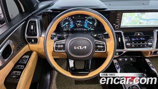 Kia Sorento 2022 — ფოტო 13/20