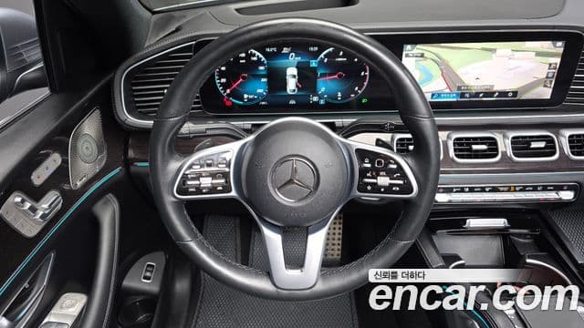 Mercedes-Benz GLE-Class 2022 — Şəkil 10/20