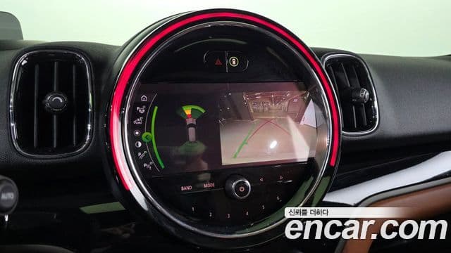 Mini Cooper SD Countryman 2021 — ფოტო 16/20
