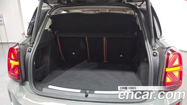 Mini Cooper SD Countryman 2021 — Photo 11/21