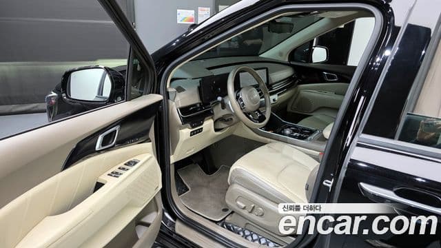 Kia Carnival 2024 — Şəkil 10/20