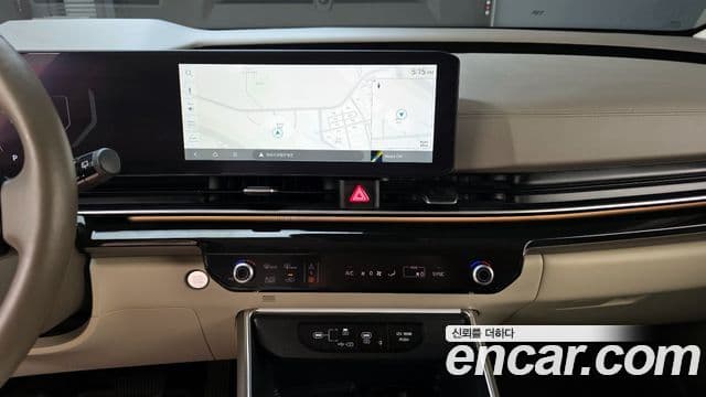 Kia Carnival 2024 — Şəkil 19/20