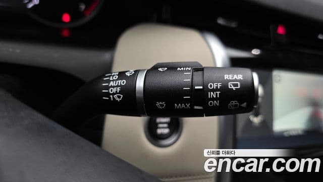 Land Rover Discovery Sport 2022 — Photo 13/20