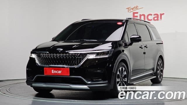 Kia Carnival 2021 — Фото 1/20