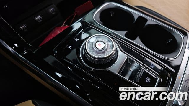 Kia Carnival 2021 — Фото 9/20