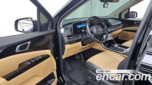 Kia Carnival 2021 — Фото 10/20