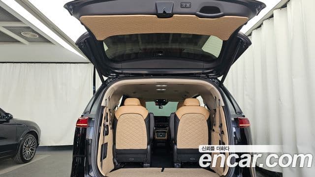 Kia Carnival 2021 — Фото 20/20