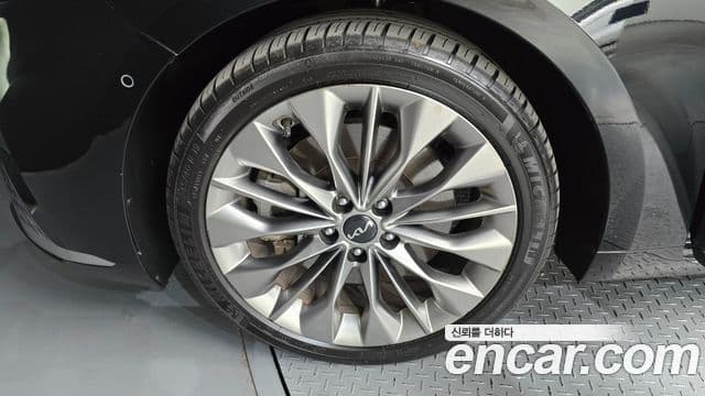 Kia K8 2021 — ფოტო 5/20