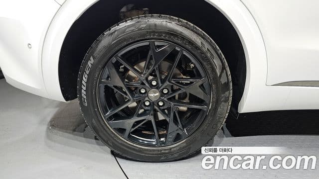 Genesis GV70 2021 — ფოტო 5/20