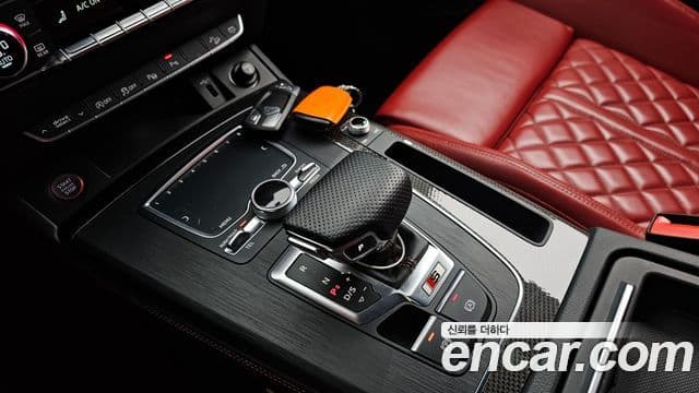 Audi Q5 2020 — ფოტო 9/20