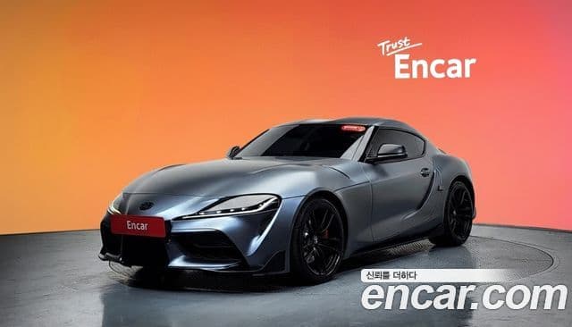 Toyota Supra 2020 — Фото 1/20