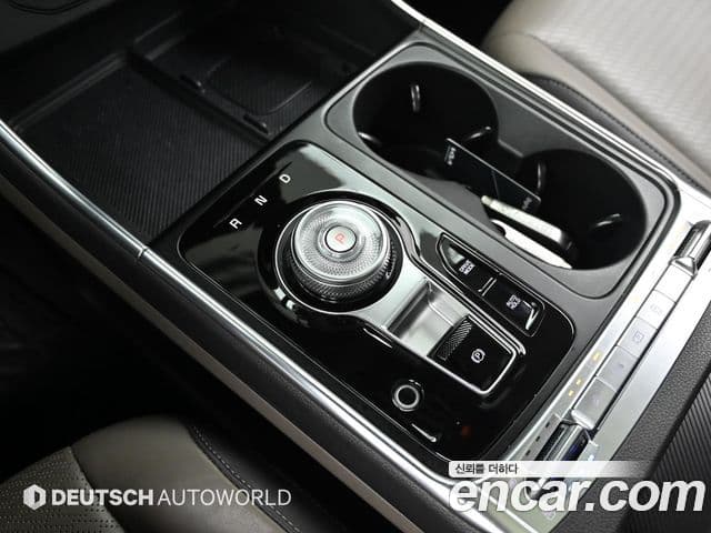 Kia Carnival 2024 — Фото 8/20