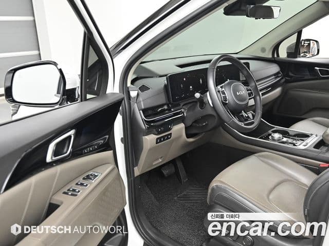Kia Carnival 2024 — Фото 10/20