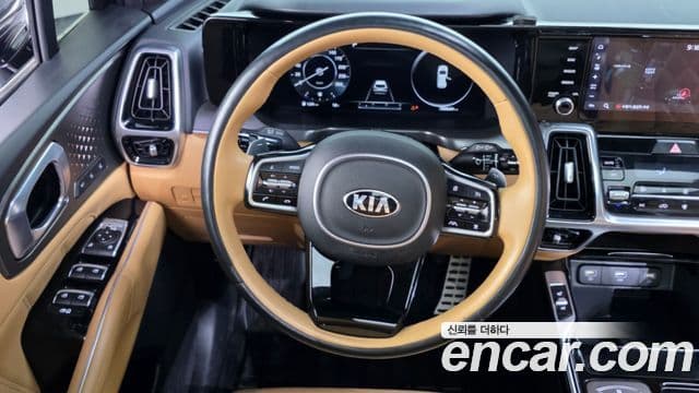 Kia Sorento 2020 — Фото 13/20