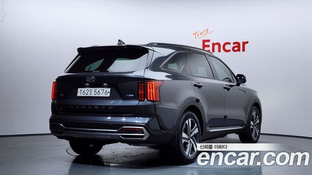 Kia Sorento 2020 — ფოტო 2/20