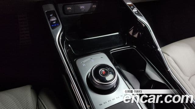 Kia Sorento 2020 — ფოტო 9/20