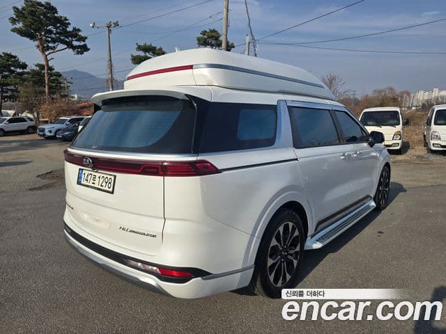 Kia Carnival 2021 — ფოტო 4/20