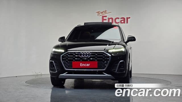 Audi Q5 2021 — Photo 7/20