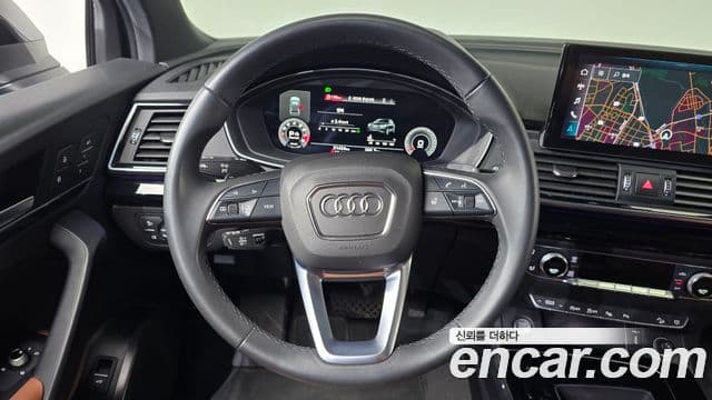 Audi Q5 2021 — Photo 6/20