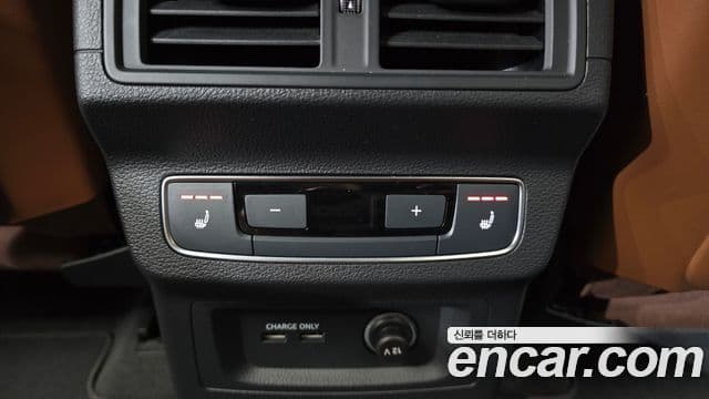 Audi Q5 2021 — Photo 11/20