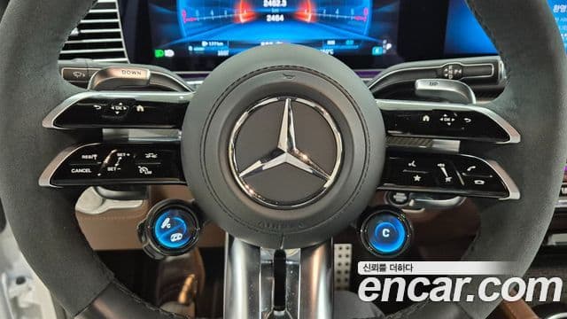 Mercedes-Benz GLE-Class 2025 — Фото 4/20