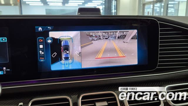Mercedes-Benz GLE-Class 2025 — Фото 17/20