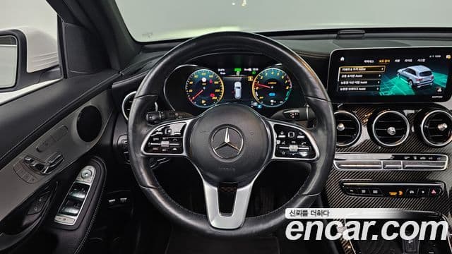 Mercedes-Benz GLC-Class 2021 — ფოტო 9/20