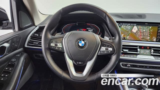 BMW X5 2023 — ფოტო 13/20