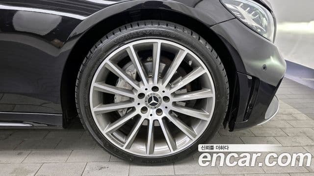 Mercedes-Benz C-Class 2019 — фото 5 из 20