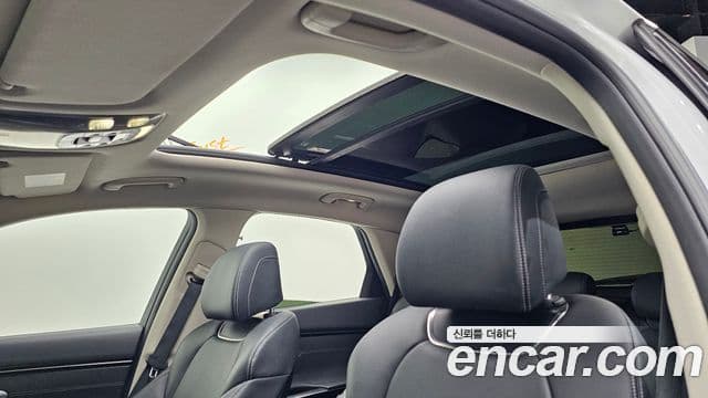 Genesis GV70 2021 — ფოტო 20/20