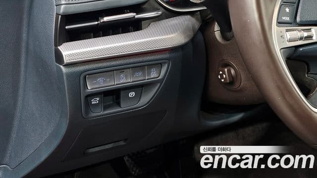Genesis Electrified G80 2021 — ფოტო 16/20