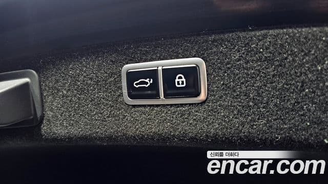 Genesis Electrified G80 2021 — ფოტო 19/20