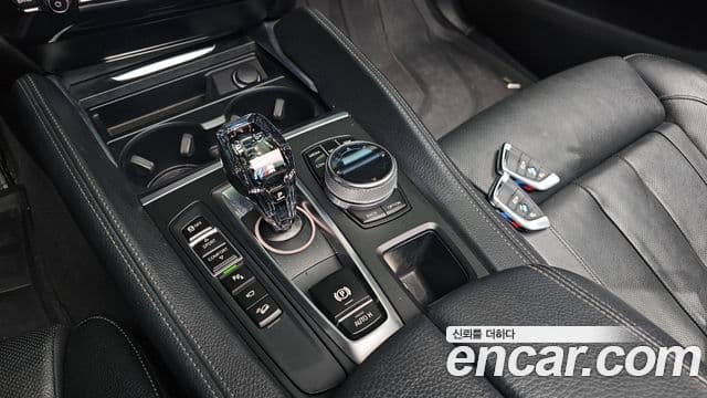 BMW X6 2018 — Photo 16/20
