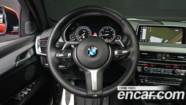 BMW X6 2018 — Photo 13/20