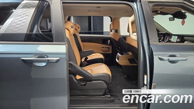 Kia Carnival 2022 — Şəkil 12/20