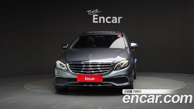 Mercedes-Benz E-Class 2018 — Şəkil 3/20