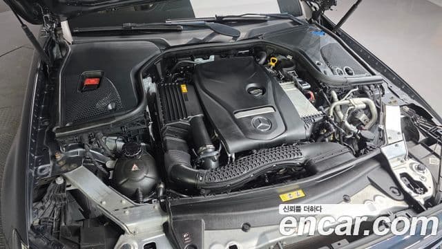 Mercedes-Benz E-Class 2018 — Şəkil 6/20