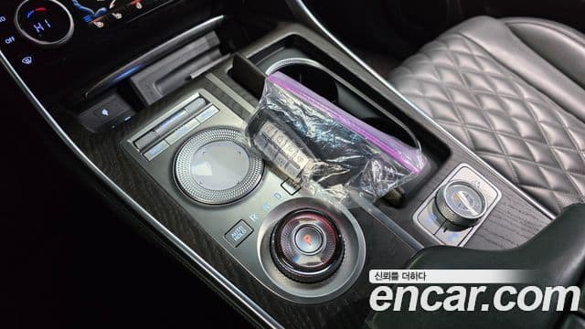 Genesis GV80 2021 — Photo 5/20