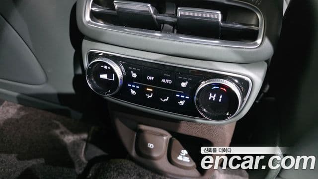 Genesis GV80 2021 — Photo 6/20