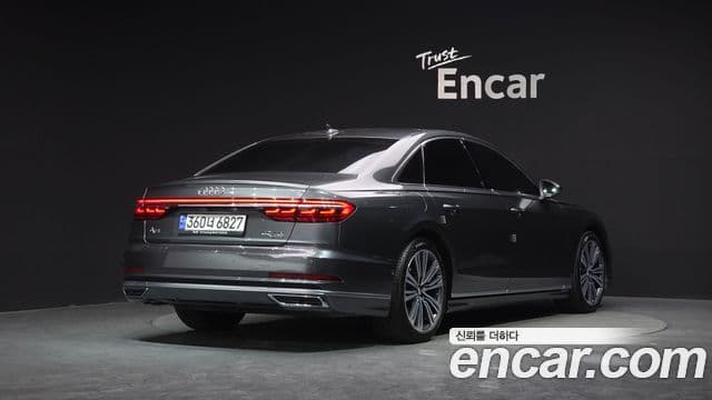 Audi A8 2021 — ფოტო 2/20